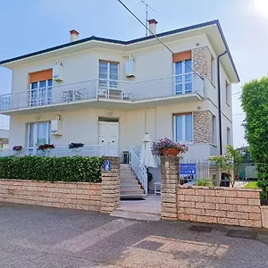 Maison d'hôtes Affitta Elena, Colà
